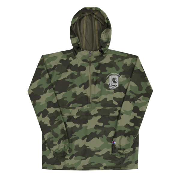Green camouflage jacket with a hood and zippered front.