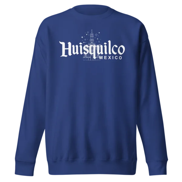 Blue sweatshirt with white "Huisquilco Mexico" text.